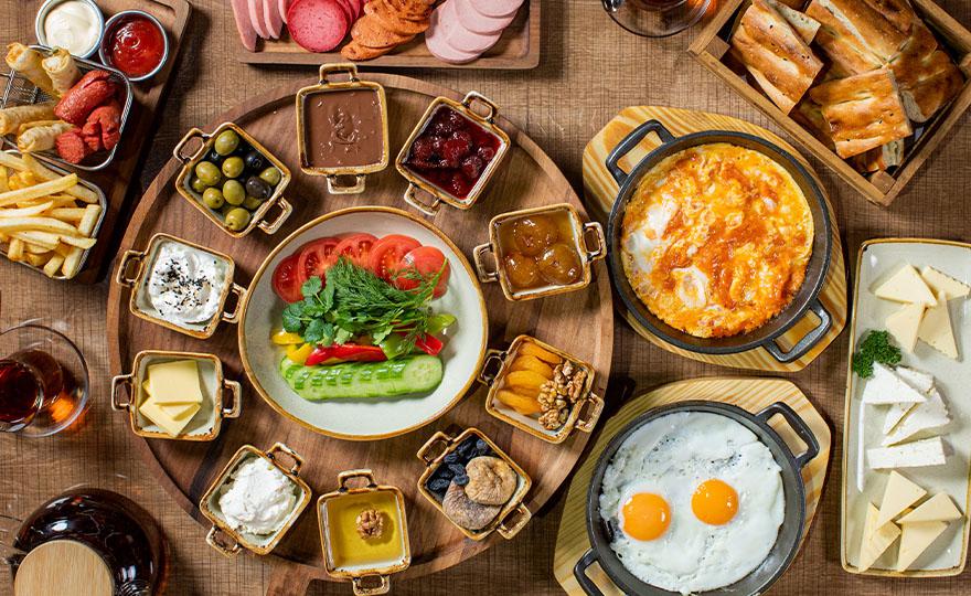 Aliağa Kahvaltı Salonu